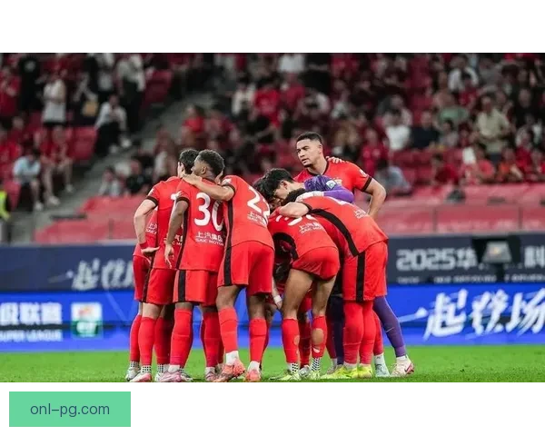 上海海港亚冠客场防守失误频出遭遇大比分惨败